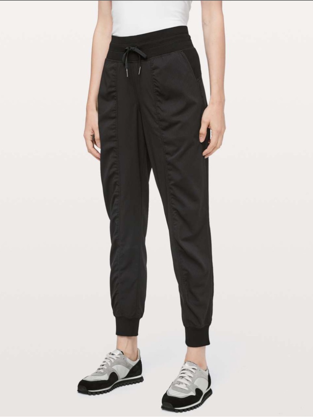 Lululemon Dance Studio Jogger *29" in Black